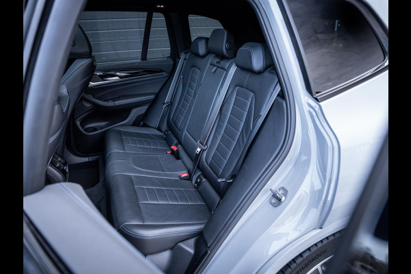 BMW X3 xDrive30e High Executive M-Sport l Brooklyn l Pano l HUD l H/K l ACC