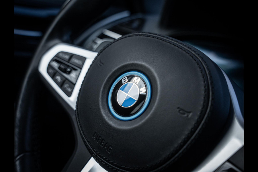 BMW X3 xDrive30e High Executive M-Sport l Brooklyn l Pano l HUD l H/K l ACC