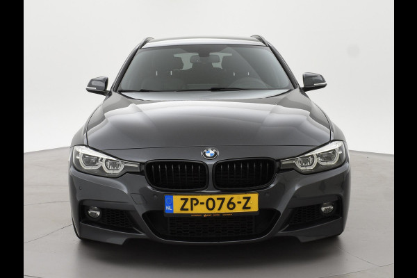 BMW 3 Serie Touring 318i M-SPORT + AFN. TREKHAAK | LEDER SPORTINT. | DIGITALE COCKPIT | STOELVERWARMING