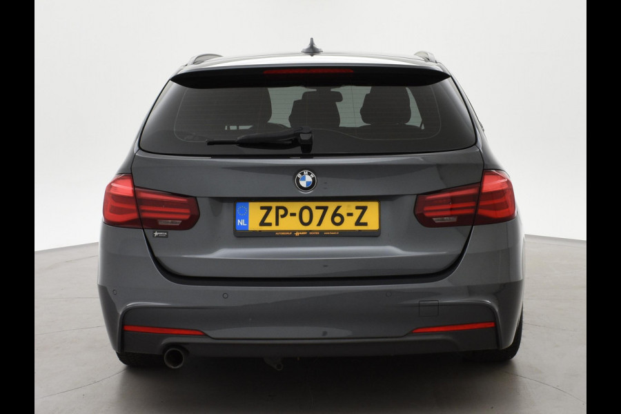 BMW 3 Serie Touring 318i M-SPORT + AFN. TREKHAAK | LEDER SPORTINT. | DIGITALE COCKPIT | STOELVERWARMING