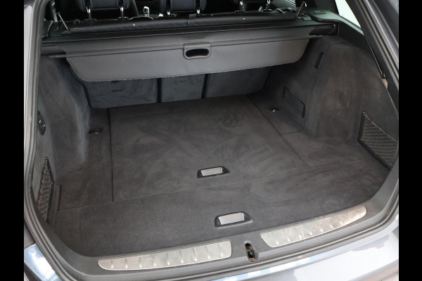 BMW 3 Serie Touring 318i M-SPORT + AFN. TREKHAAK | LEDER SPORTINT. | DIGITALE COCKPIT | STOELVERWARMING