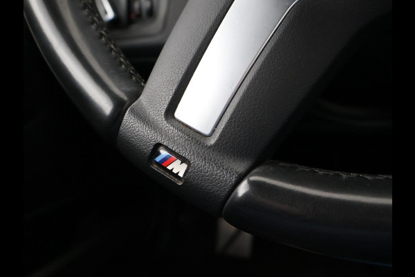 BMW 3 Serie Touring 318i M-SPORT + AFN. TREKHAAK | LEDER SPORTINT. | DIGITALE COCKPIT | STOELVERWARMING