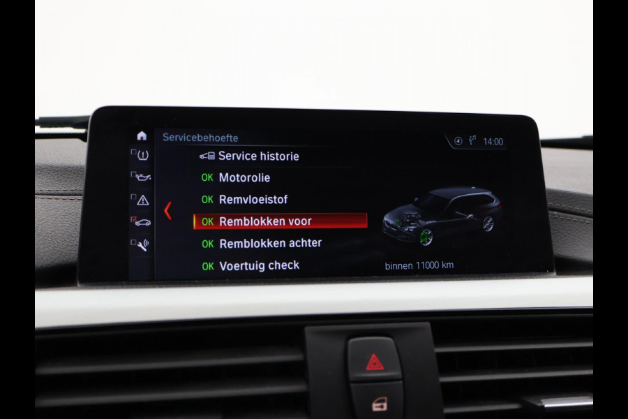 BMW 3 Serie Touring 318i M-SPORT + AFN. TREKHAAK | LEDER SPORTINT. | DIGITALE COCKPIT | STOELVERWARMING