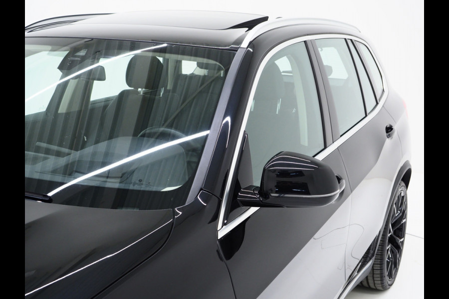 BMW X5 xDrive45e High Executive | Panoramadak | Leder | Trekhaak | Luchtvering | HUD | Camera | Sfeerlicht | Carplay