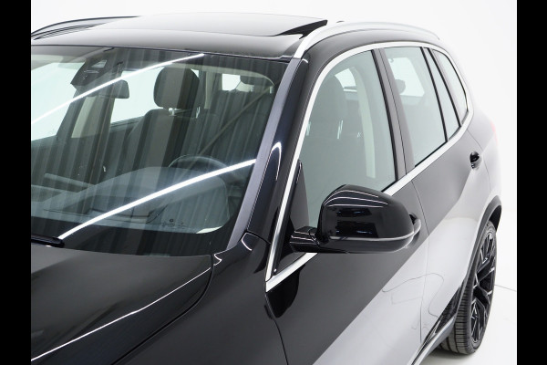 BMW X5 xDrive45e High Executive | Panoramadak | Leder | Trekhaak | Luchtvering | HUD | Camera | Sfeerlicht | Carplay