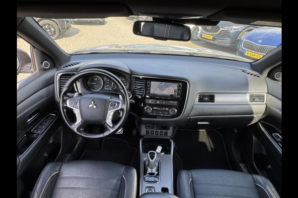 Mitsubishi Outlander 2.0 PHEV S-Edition PANODAK | LEDER | TREKHAAK