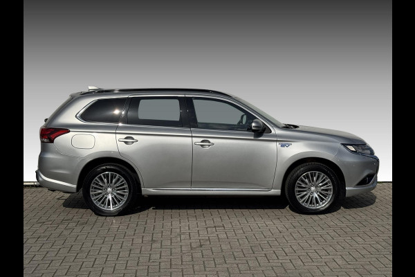 Mitsubishi Outlander 2.0 PHEV S-Edition PANODAK | LEDER | TREKHAAK