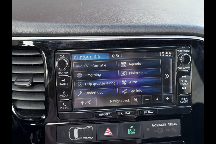 Mitsubishi Outlander 2.0 PHEV S-Edition PANODAK | LEDER | TREKHAAK