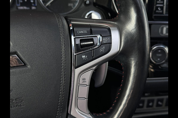 Mitsubishi Outlander 2.0 PHEV S-Edition PANODAK | LEDER | TREKHAAK