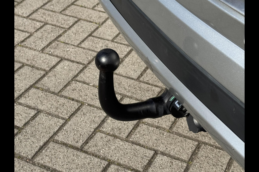 Mitsubishi Outlander 2.0 PHEV S-Edition PANODAK | LEDER | TREKHAAK