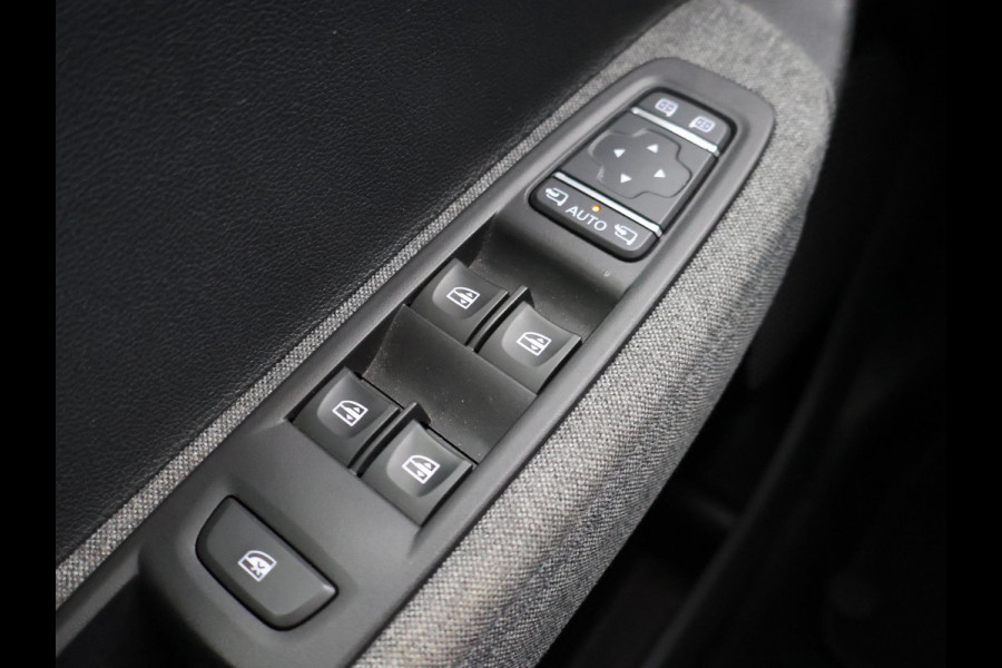 Renault ZOE R135 INTENS 52 kWh ACCU EIGENDOM + APPLE CARPLAY | LED | CAMERA