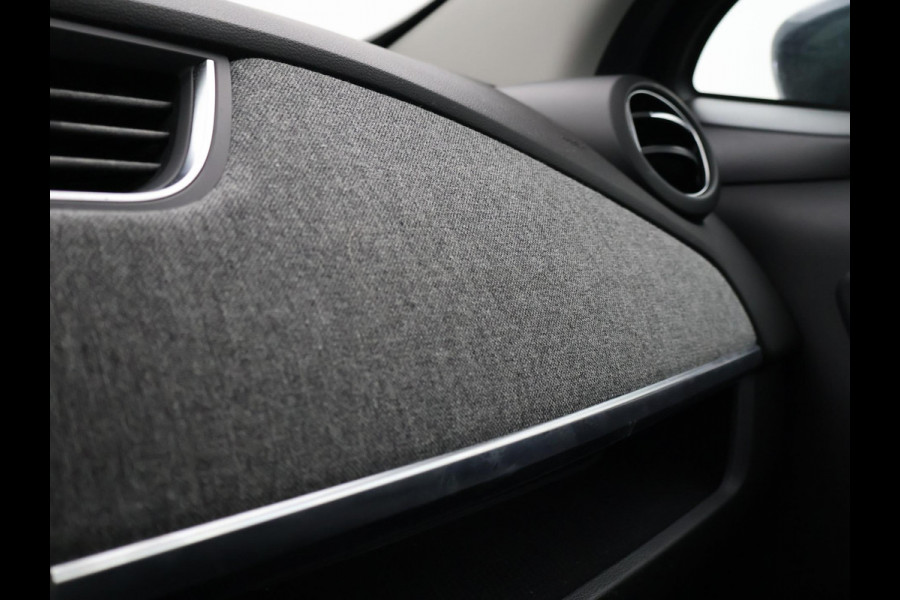Renault ZOE R135 INTENS 52 kWh ACCU EIGENDOM + APPLE CARPLAY | LED | CAMERA