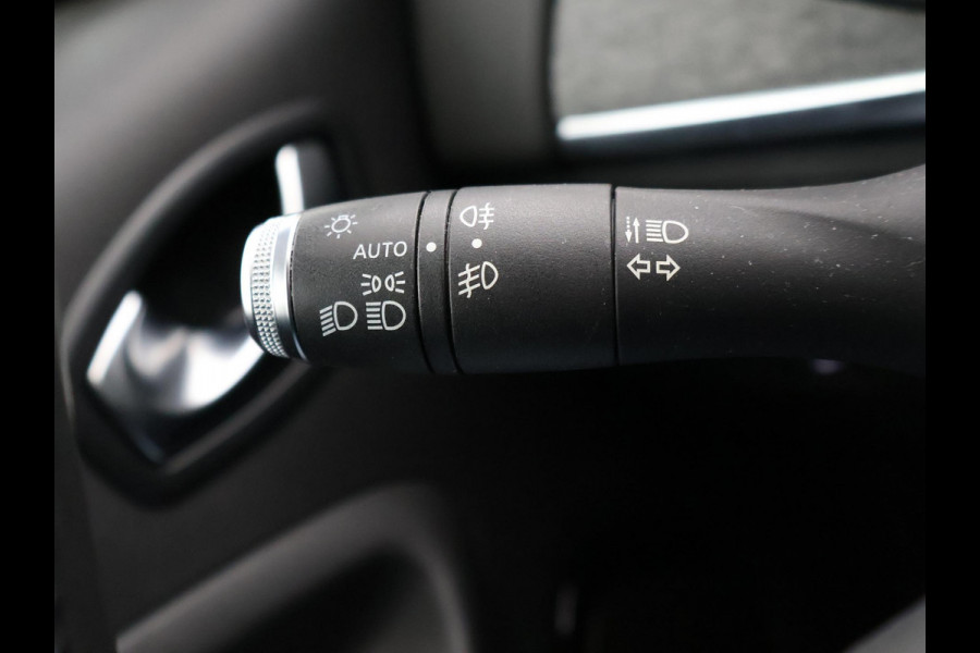 Renault ZOE R135 INTENS 52 kWh ACCU EIGENDOM + APPLE CARPLAY | LED | CAMERA