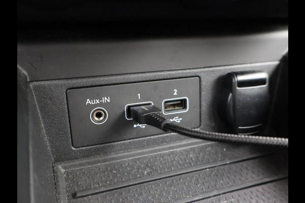 Renault ZOE R135 INTENS 52 kWh ACCU EIGENDOM + APPLE CARPLAY | LED | CAMERA