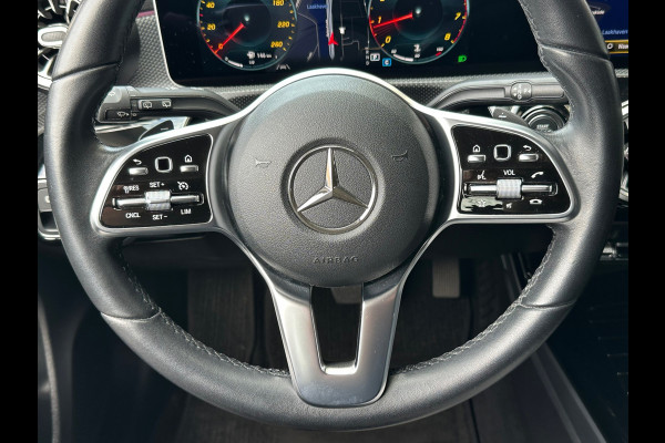 Mercedes-Benz A-Klasse 180 Business Leer Navi Carplay Sfeerverlichting