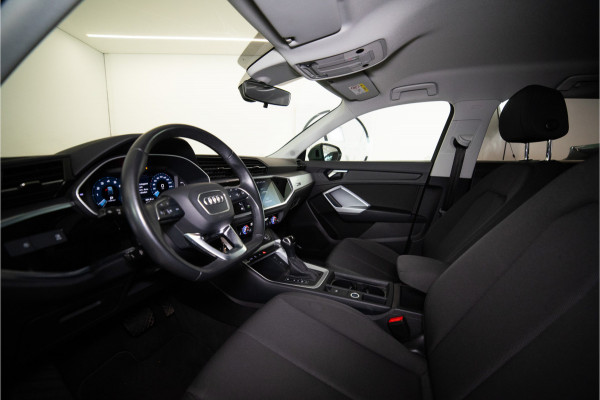 Audi Q3 Sportback 45 TFSI e Business Edition 245PK | Chronos | Carplay | Dodehoek | Stoelverw. | Garantie
