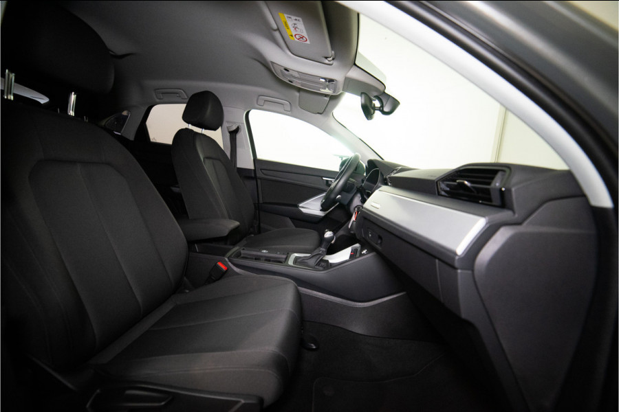 Audi Q3 Sportback 45 TFSI e Business Edition 245PK | Chronos | Carplay | Dodehoek | Stoelverw. | Garantie