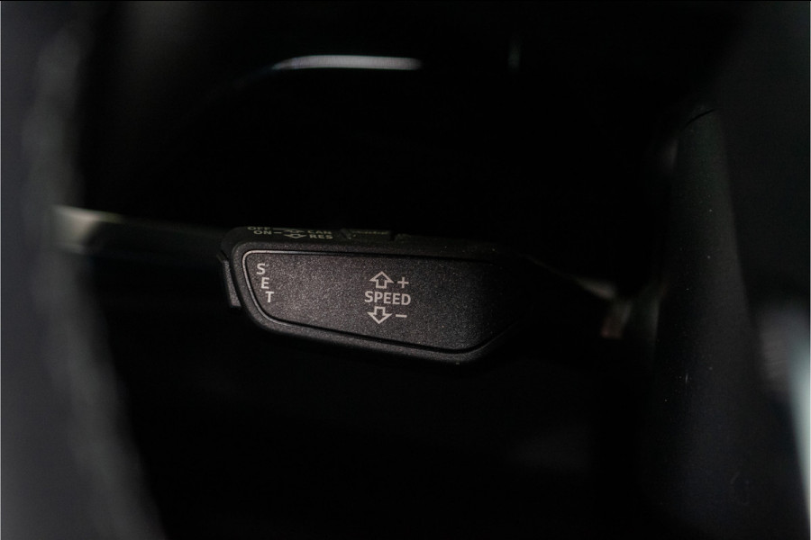 Audi Q3 Sportback 45 TFSI e Business Edition 245PK | Chronos | Carplay | Dodehoek | Stoelverw. | Garantie