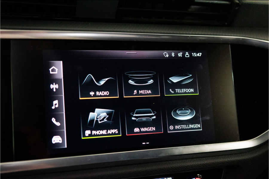 Audi Q3 Sportback 45 TFSI e Business Edition 245PK | Chronos | Carplay | Dodehoek | Stoelverw. | Garantie