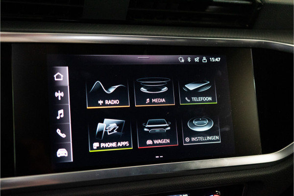 Audi Q3 Sportback 45 TFSI e Business Edition 245PK | Chronos | Carplay | Dodehoek | Stoelverw. | Garantie