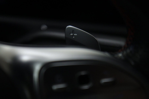 Mercedes-Benz A-Klasse 220 AMG-LINE Pano/Sfeer/Camera/Laneassist/Blindspot/VOL