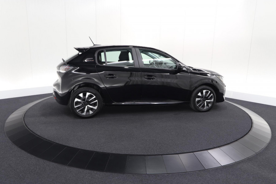 Peugeot 208 1.2 Hybrid 110 e-DCS6 Style | Parkeersensoren | Apple Carplay | Cruise Control | Airco