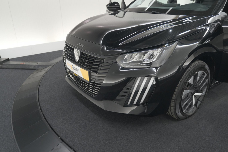 Peugeot 208 1.2 Hybrid 110 e-DCS6 Style | Parkeersensoren | Apple Carplay | Cruise Control | Airco