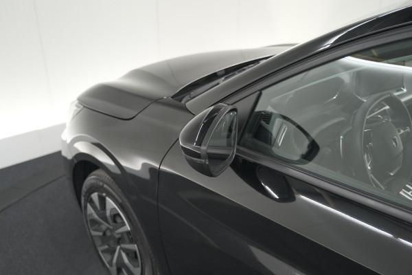 Peugeot 208 1.2 Hybrid 110 e-DCS6 Style | Parkeersensoren | Apple Carplay | Cruise Control | Airco
