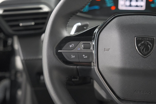 Peugeot 208 1.2 Hybrid 110 e-DCS6 Style | Parkeersensoren | Apple Carplay | Cruise Control | Airco