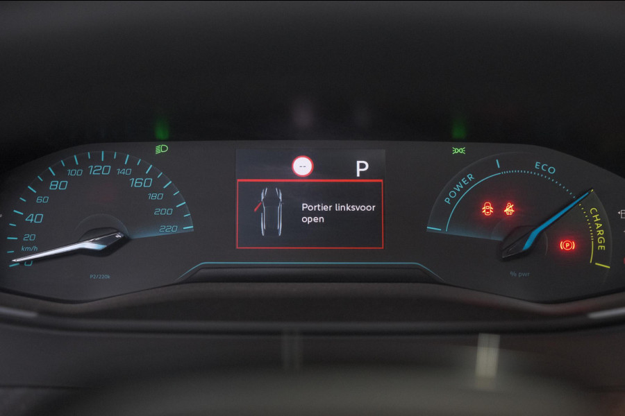 Peugeot 208 1.2 Hybrid 110 e-DCS6 Style | Parkeersensoren | Apple Carplay | Cruise Control | Airco