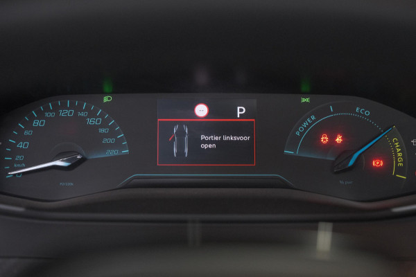 Peugeot 208 1.2 Hybrid 110 e-DCS6 Style | Parkeersensoren | Apple Carplay | Cruise Control | Airco