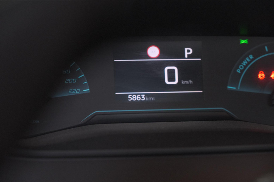 Peugeot 208 1.2 Hybrid 110 e-DCS6 Style | Parkeersensoren | Apple Carplay | Cruise Control | Airco