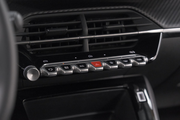 Peugeot 208 1.2 Hybrid 110 e-DCS6 Style | Parkeersensoren | Apple Carplay | Cruise Control | Airco