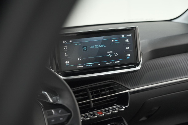 Peugeot 208 1.2 Hybrid 110 e-DCS6 Style | Parkeersensoren | Apple Carplay | Cruise Control | Airco