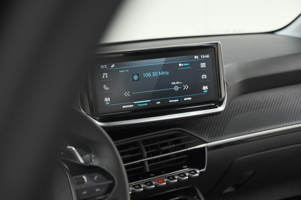 Peugeot 208 1.2 Hybrid 110 e-DCS6 Style | Parkeersensoren | Apple Carplay | Cruise Control | Airco