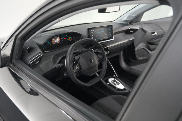 Peugeot 208 1.2 Hybrid 110 e-DCS6 Style | Parkeersensoren | Apple Carplay | Cruise Control | Airco