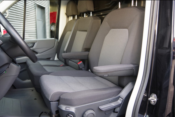 Volkswagen Crafter 35 2.0 TDI L3H2 177PK AUT. 2X SCHUIFDEUR, ADAPT. CRUISE, CAMERA, STUURVERWARMING, LEDER STUUR, CARPLAY, AIRCO, DUBBELE SCHUIFDEU
