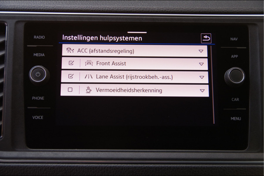 Volkswagen Crafter 35 2.0 TDI L3H2 177PK AUT. 2X SCHUIFDEUR, ADAPT. CRUISE, CAMERA, STUURVERWARMING, LEDER STUUR, CARPLAY, AIRCO, DUBBELE SCHUIFDEU