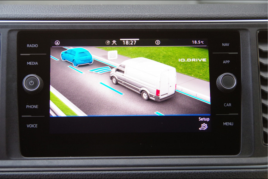 Volkswagen Crafter 35 2.0 TDI L3H2 177PK AUT. 2X SCHUIFDEUR, ADAPT. CRUISE, CAMERA, STUURVERWARMING, LEDER STUUR, CARPLAY, AIRCO, DUBBELE SCHUIFDEU