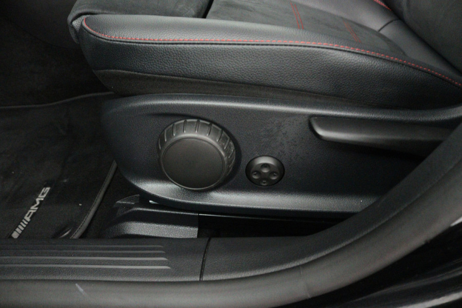 Mercedes-Benz A-Klasse 180 AMG Line (PANORAMADAK, SFEERVERLICHTING, CAMERA, STOELVERWARMING, 1e EIGENAAR, GOED ONDERHOUDEN)