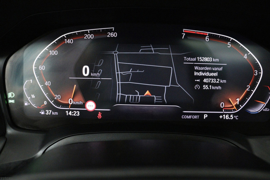 BMW 3-serie 330i High Executive (PANORAMADAK, STOELVERWARMING, CAMERA, COMFORTZETELS, DEALER ONDERHOUDEN)