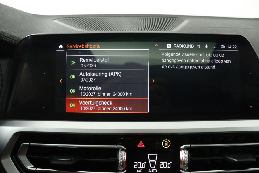 BMW 3-serie 330i High Executive (PANORAMADAK, STOELVERWARMING, CAMERA, COMFORTZETELS, DEALER ONDERHOUDEN)