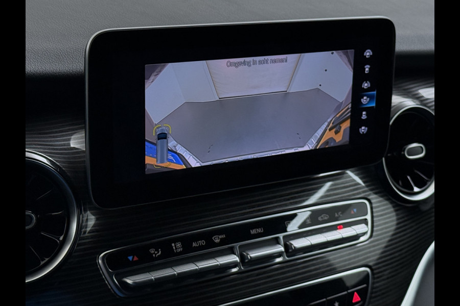 Mercedes-Benz Eqv 300 L2 7-Persoons Leder Captain Chairs SOH 95% Elek.Stoelen+Memory+Verwarmd Burmester®-Audio 360°Camera Navi Adap.Cruise Ecc Bus Elek.Schuifdeuren Lane Assist DAB Privacy Glas Elek.Achterklep VIP Vervoer