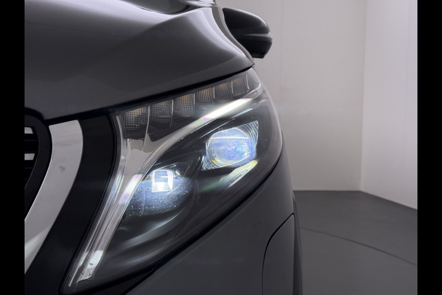 Mercedes-Benz Eqv 300 L2 7-Persoons Leder Captain Chairs SOH 95% Elek.Stoelen+Memory+Verwarmd Burmester®-Audio 360°Camera Navi Adap.Cruise Ecc Bus Elek.Schuifdeuren Lane Assist DAB Privacy Glas Elek.Achterklep VIP Vervoer