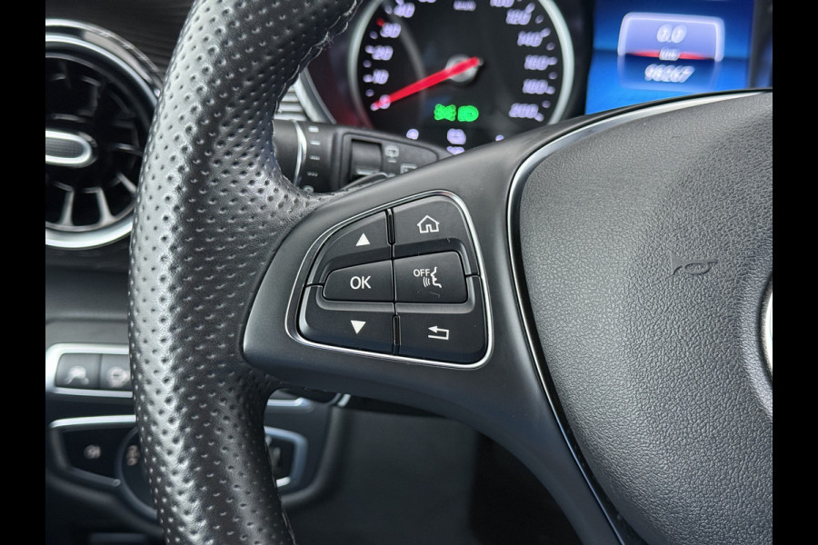 Mercedes-Benz Eqv 300 L2 7-Persoons Leder Captain Chairs SOH 95% Elek.Stoelen+Memory+Verwarmd Burmester®-Audio 360°Camera Navi Adap.Cruise Ecc Bus Elek.Schuifdeuren Lane Assist DAB Privacy Glas Elek.Achterklep VIP Vervoer