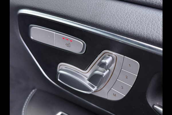 Mercedes-Benz Eqv 300 L2 7-Persoons Leder Captain Chairs SOH 95% Elek.Stoelen+Memory+Verwarmd Burmester®-Audio 360°Camera Navi Adap.Cruise Ecc Bus Elek.Schuifdeuren Lane Assist DAB Privacy Glas Elek.Achterklep VIP Vervoer