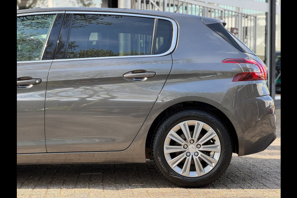 Peugeot 308 1.2 PureTech Allure Camera Full Led Carplay 5drs Zuinig en betrouwbaar
