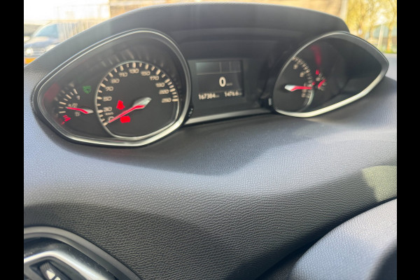 Peugeot 308 1.2 PureTech Allure Camera Full Led Carplay 5drs Zuinig en betrouwbaar