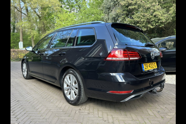 Volkswagen Golf Variant 1.5 TSI 130pk Bns Navi, CarPlay, Trekhaak, Stoelverwarming
