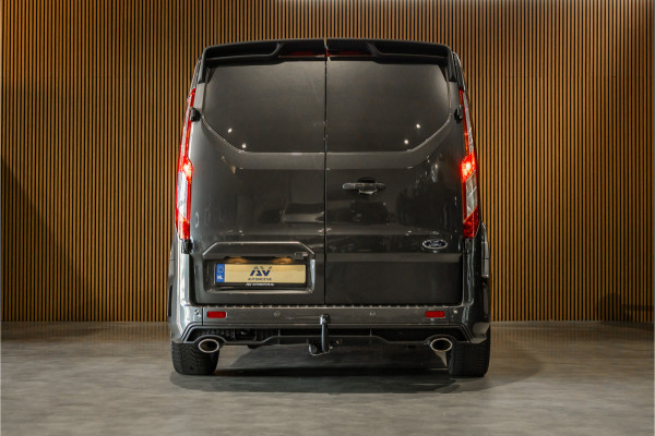 Ford Transit Custom MS-RT 320 2.0 TDCI L2H1 DC | ACC | BLIS | Bi-Xenon | Elek stoel | CarPlay | Navigatie | Camera | Stoelverwarming | L+R Schuifdeur | Lederen bekleding | Spoiler-pakket | Nieuwe APK | Verlengde fabrieksgarantie